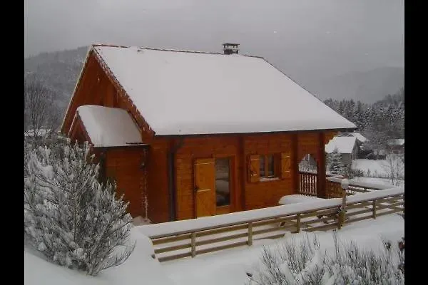 Des Brimbelles, Sejour Au Coeur De La Nature Au Coeur De La Vallee Des Lacs *